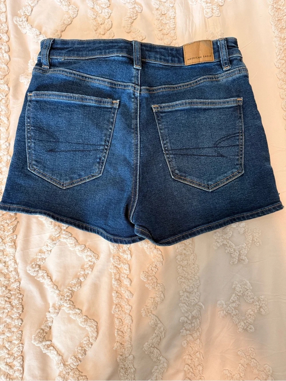 American Eagle Mom Denim Shorts Size 2 Dark Wash High Rise Raw Hem